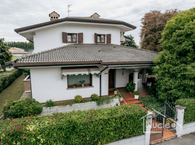 Immagine 5 di Villa in vendita  in Via Cellini a Noventa Padovana