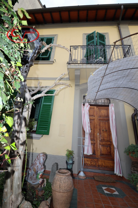 Immagine 5 di Villetta a schiera in vendita  in via ammiraglio burzagli a Montevarchi