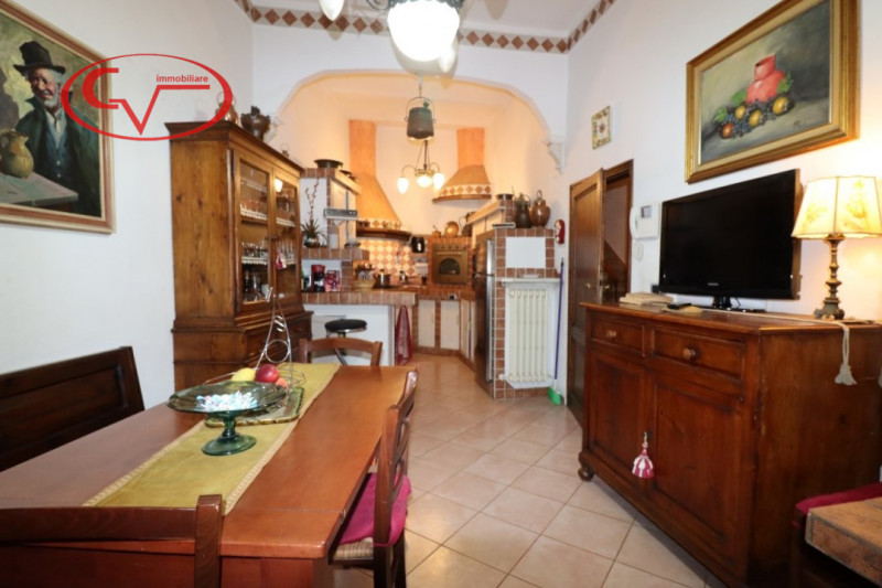 Immagine 8 di Villetta a schiera in vendita  in via ammiraglio burzagli a Montevarchi