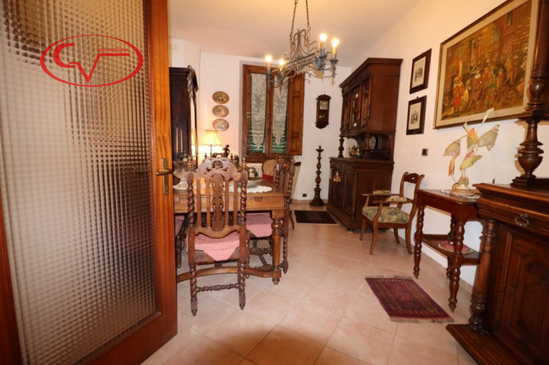 Immagine 26 di Villetta a schiera in vendita  in via ammiraglio burzagli a Montevarchi