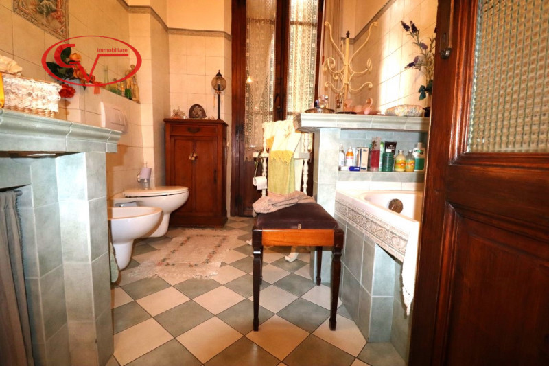 Immagine 28 di Villetta a schiera in vendita  in via ammiraglio burzagli a Montevarchi