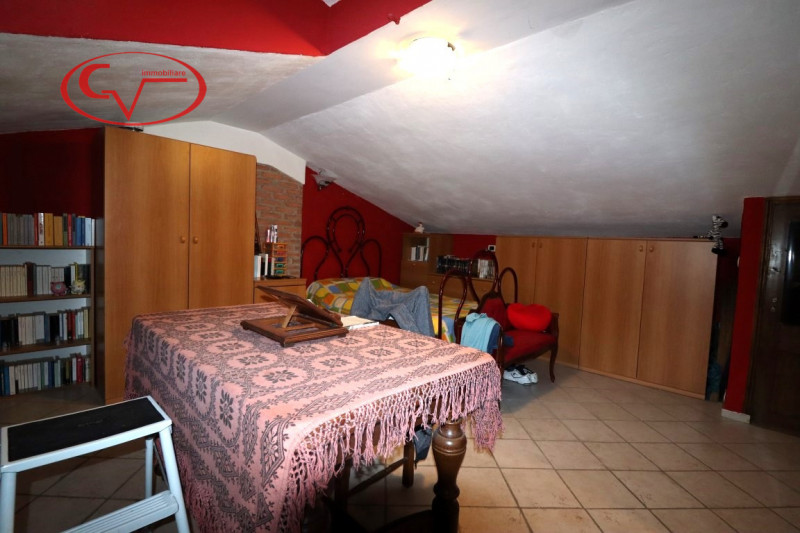 Immagine 38 di Villetta a schiera in vendita  in via ammiraglio burzagli a Montevarchi