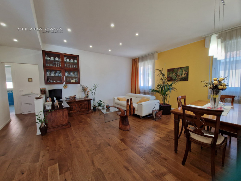 Immagine 6 di Appartamento in vendita  in Via Fermi a Vallefoglia