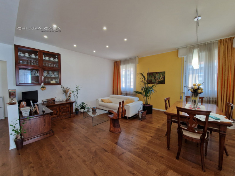 Immagine 8 di Appartamento in vendita  in Via Fermi a Vallefoglia