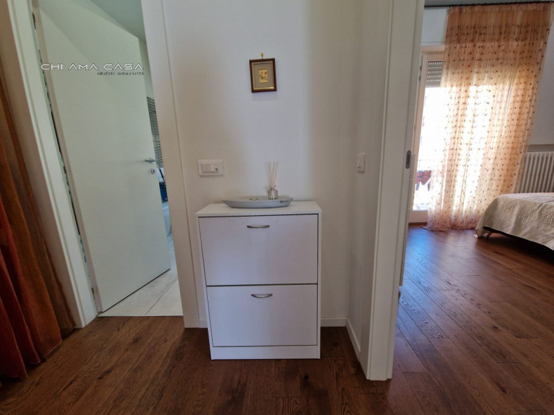 Immagine 21 di Appartamento in vendita  in Via Fermi a Vallefoglia