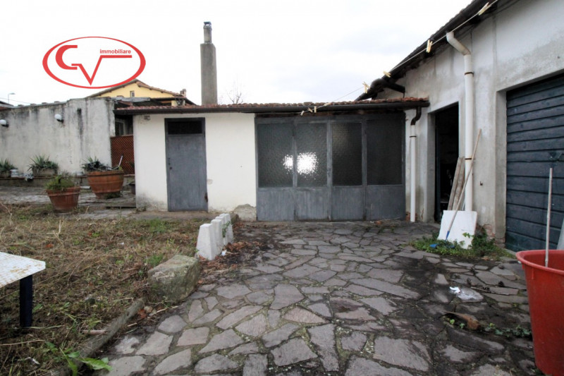 Immagine 17 di Casa bifamiliare in vendita  in San Miniato a Castelfranco Piandiscò