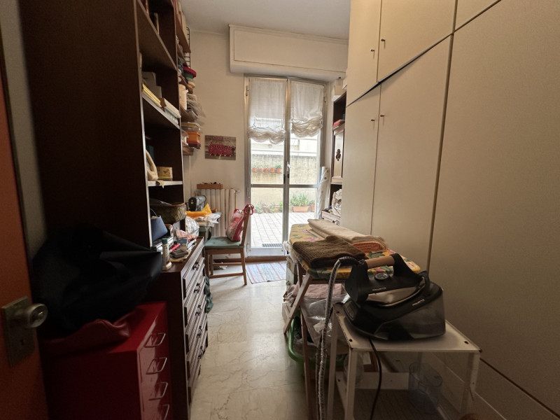 Immagine 14 di Appartamento in vendita  a Senigallia