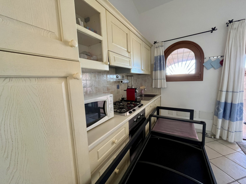 Immagine 11 di Villetta a schiera in vendita  a Loiri Porto San Paolo