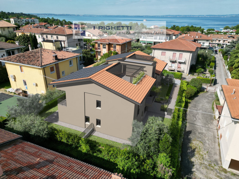 Immagine 10 di Appartamento in vendita  in Vicolo Casara a Lazise