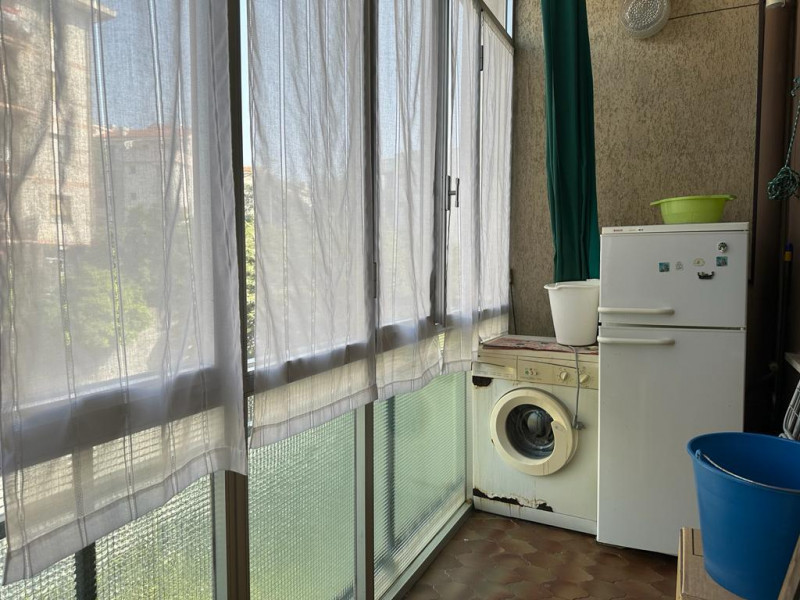 Immagine 9 di Appartamento in vendita  in Via Lanzone a Savona