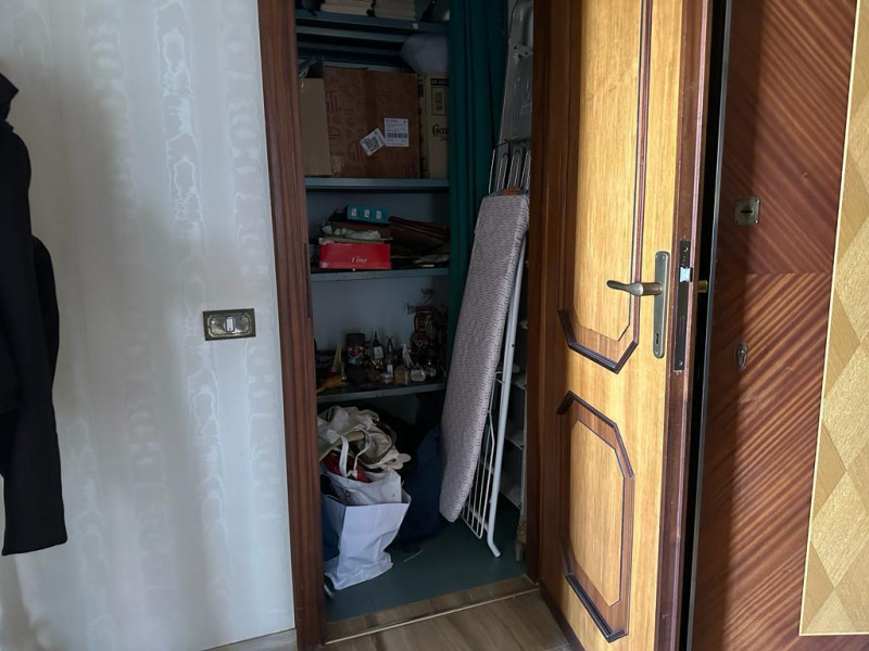 Immagine 14 di Appartamento in vendita  in Via Lanzone a Savona