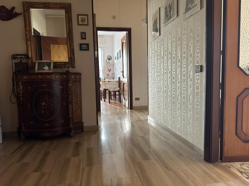 Immagine 18 di Appartamento in vendita  in Via Lanzone a Savona