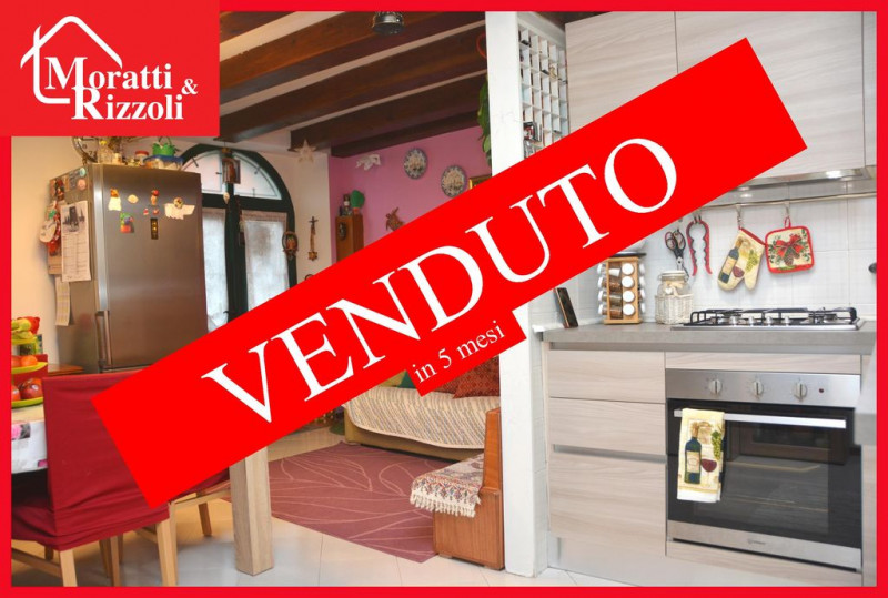 Immagine 1 di Villetta a schiera in vendita  in piazza IV Novembre 14 a Visco