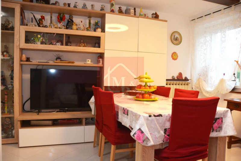 Immagine 8 di Villetta a schiera in vendita  in piazza IV Novembre 14 a Visco