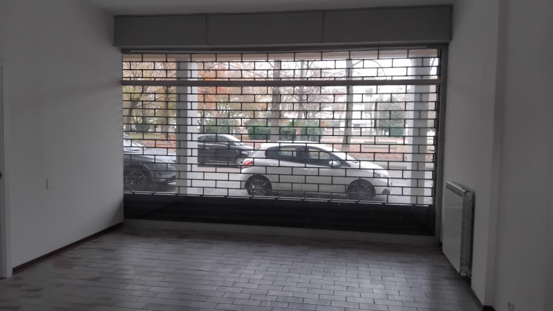 Immagine 5 di Negozio in affitto  in via belluno a Mirano
