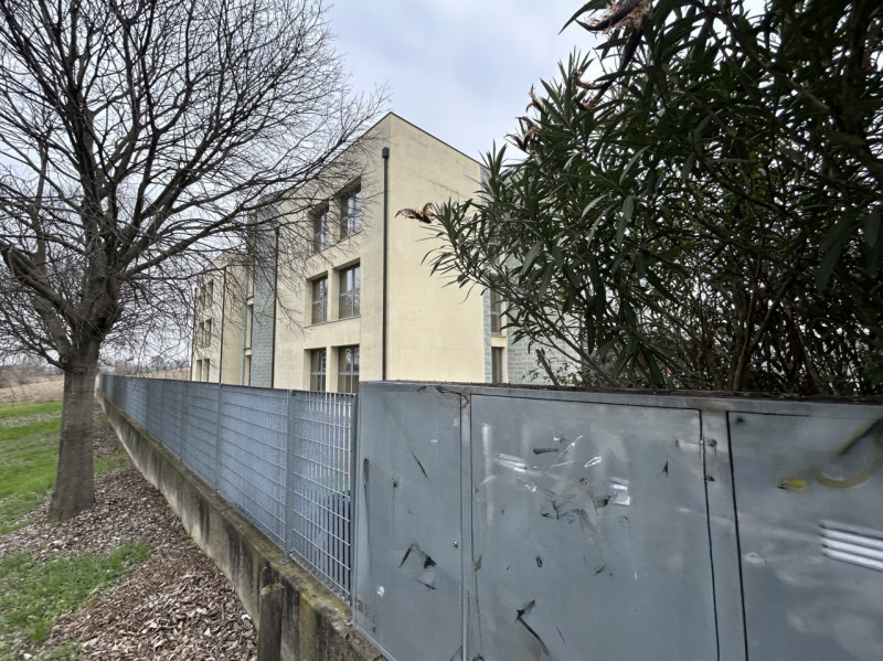 Immagine 5 di Laboratorio in vendita  in Via Misurina a Mestrino