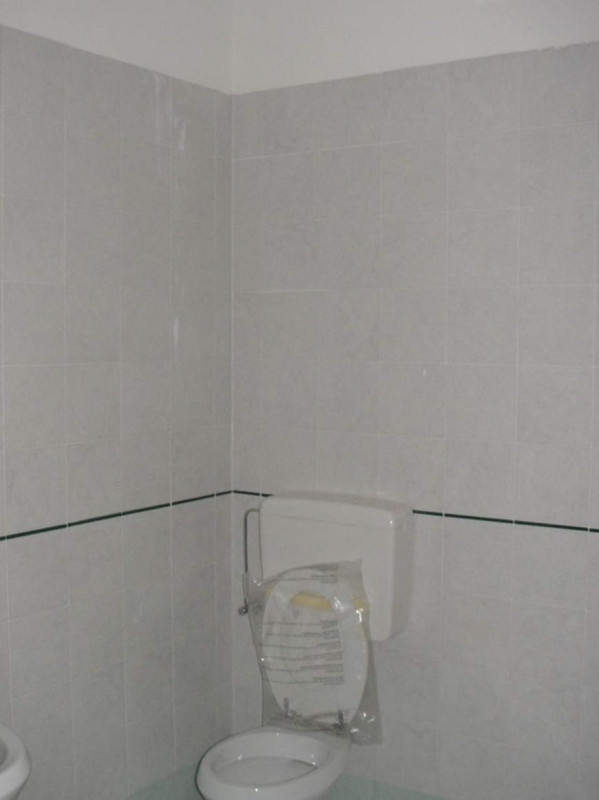 Immagine 15 di Laboratorio in vendita  in Via Misurina a Mestrino