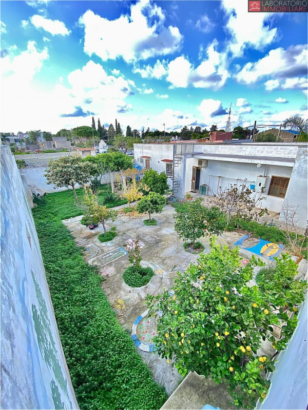 Immagine 11 di Casa indipendente in vendita  in Via Perugia a Lecce