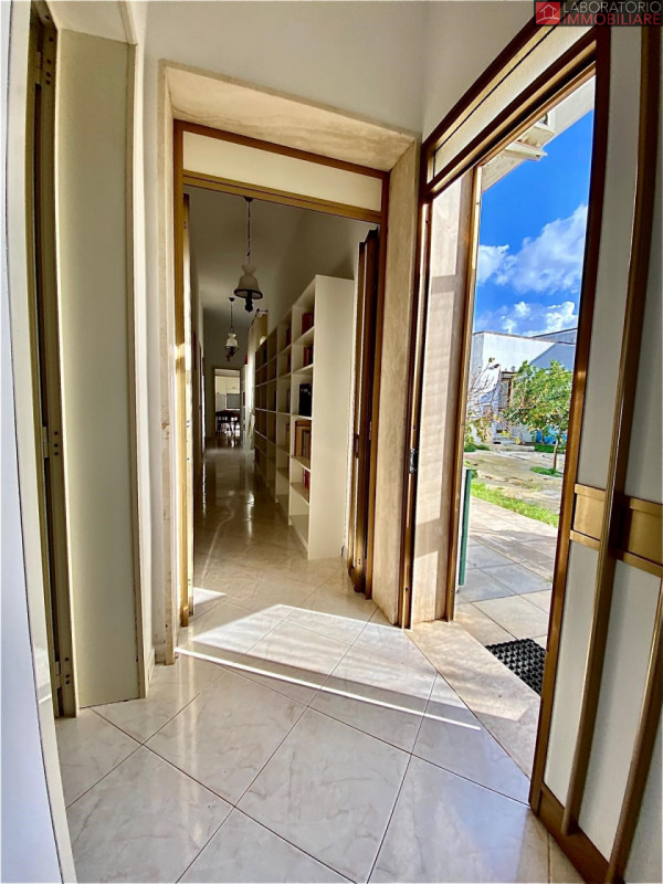 Immagine 23 di Casa indipendente in vendita  in Via Perugia a Lecce