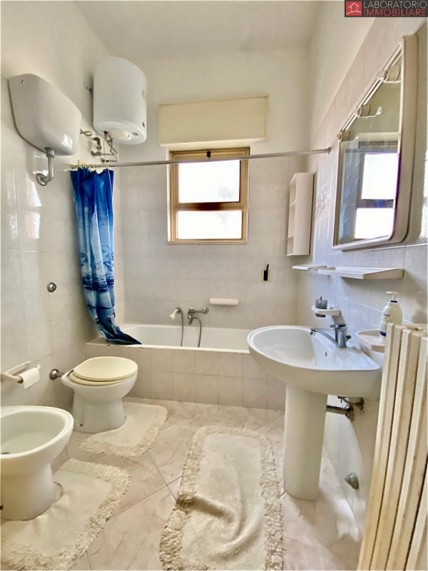 Immagine 29 di Casa indipendente in vendita  in Via Perugia a Lecce