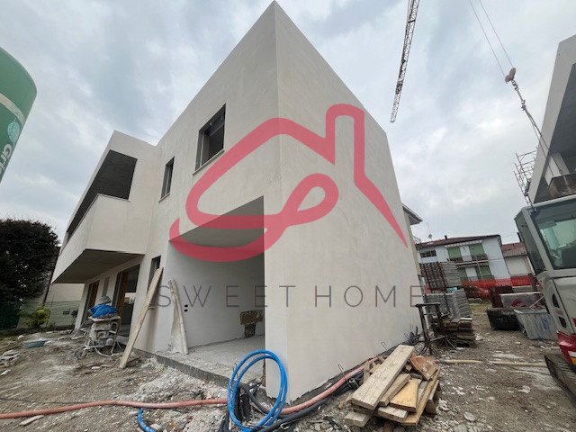 Immagine 1 di Casa indipendente in vendita  in Via Alcide De Gasperi Limena a Limena