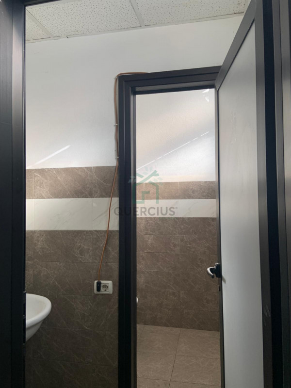 Immagine 5 di Negozio in vendita  in via ospedale vecchio a San Bonifacio