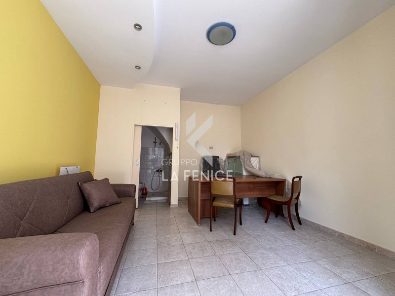 Immagine 9 di Casa indipendente in vendita  in Via Armando Diaz a Martina Franca