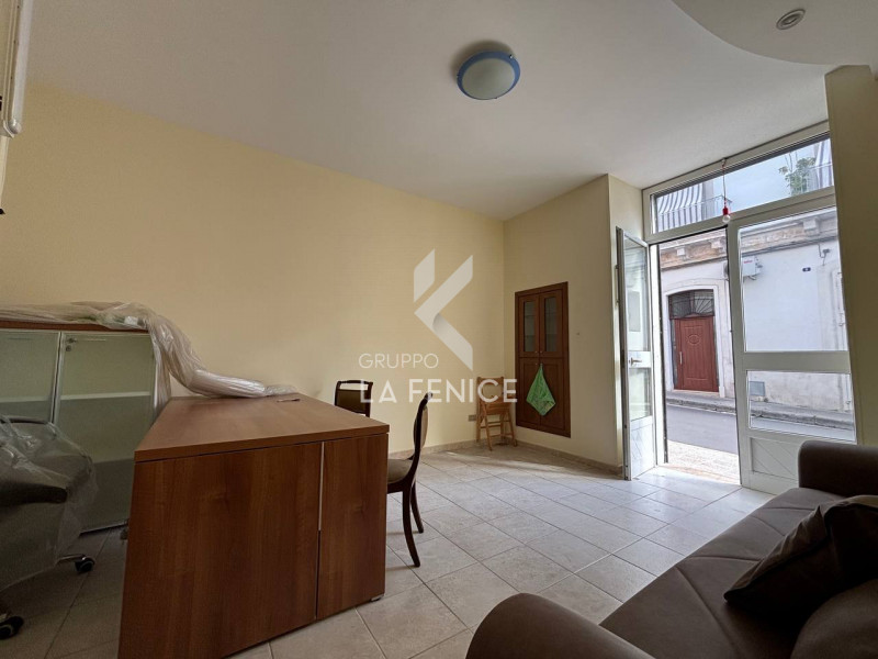 Immagine 12 di Casa indipendente in vendita  in Via Armando Diaz a Martina Franca