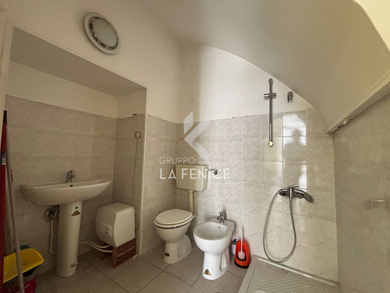 Immagine 15 di Casa indipendente in vendita  in Via Armando Diaz a Martina Franca