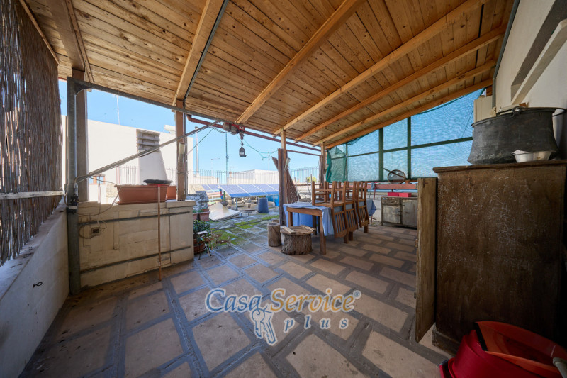 Immagine 6 di Attico in vendita  in Via Vespucci a Galatone