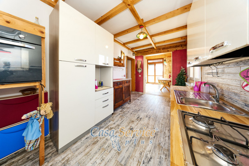 Immagine 7 di Attico in vendita  in Via Vespucci a Galatone