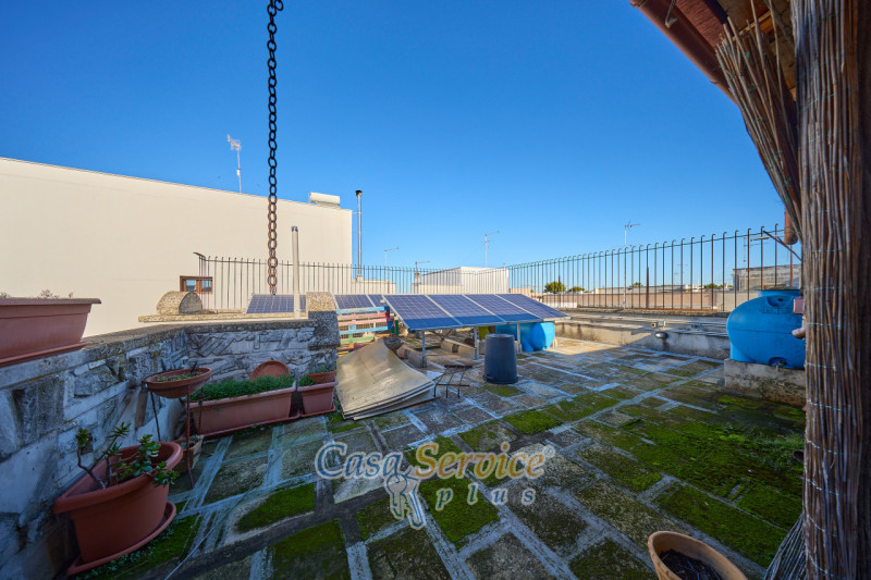 Immagine 23 di Attico in vendita  in Via Vespucci a Galatone