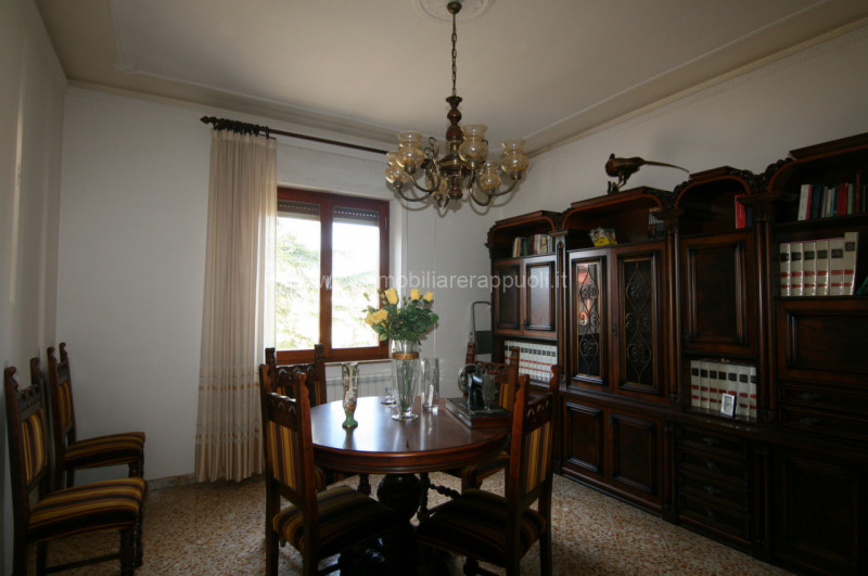 Immagine 1 di Casa indipendente in vendita  a Asciano