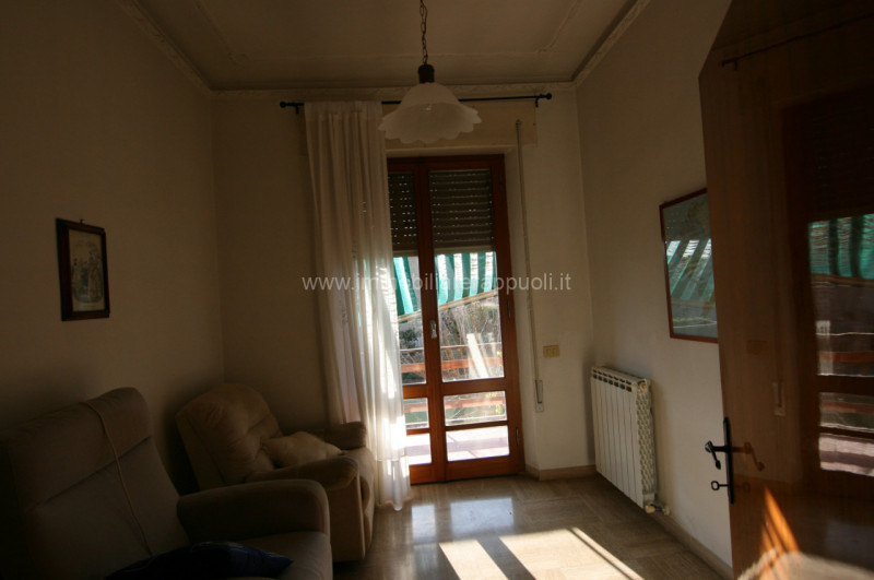 Immagine 3 di Casa indipendente in vendita  a Asciano