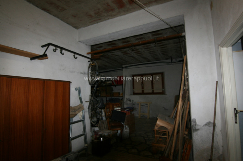 Immagine 17 di Casa indipendente in vendita  a Asciano