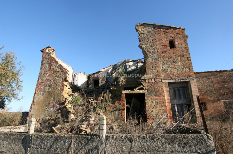 Immagine 18 di Rustico / casale in vendita  a Asciano
