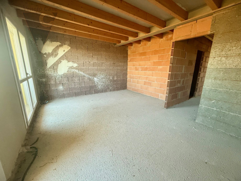 Immagine 12 di Villetta a schiera in vendita  a Legnaro