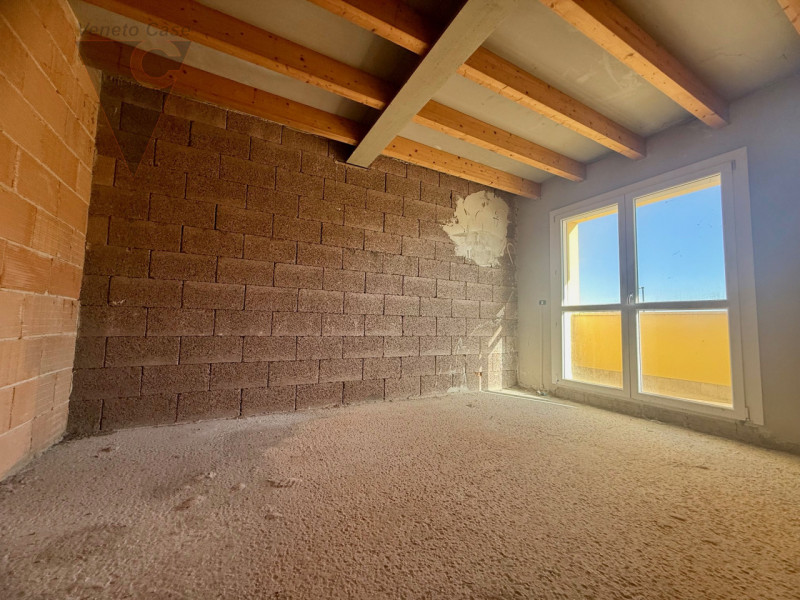 Immagine 16 di Villetta a schiera in vendita  a Legnaro