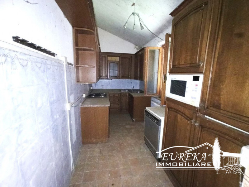 Immagine 9 di Rustico / casale in vendita  a Castiglione Del Lago