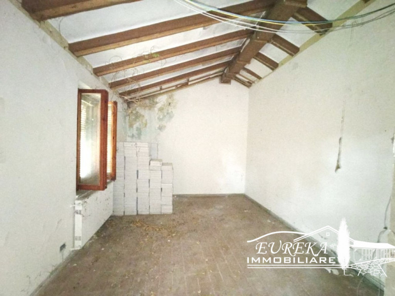 Immagine 11 di Rustico / casale in vendita  a Castiglione Del Lago