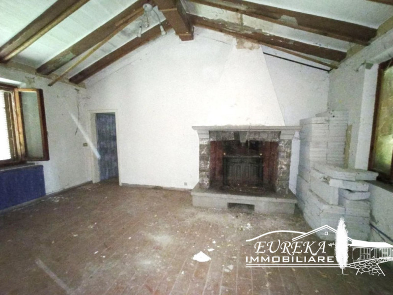 Immagine 12 di Rustico / casale in vendita  a Castiglione Del Lago