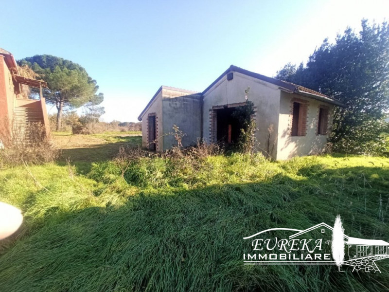 Immagine 15 di Rustico / casale in vendita  a Castiglione Del Lago