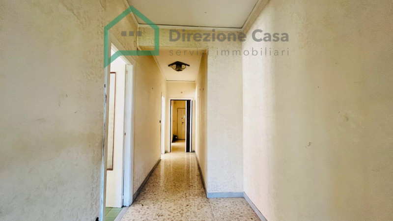 Immagine 13 di Appartamento in vendita  in VIA NAZIONALE DELLE PUGLIE a Casoria