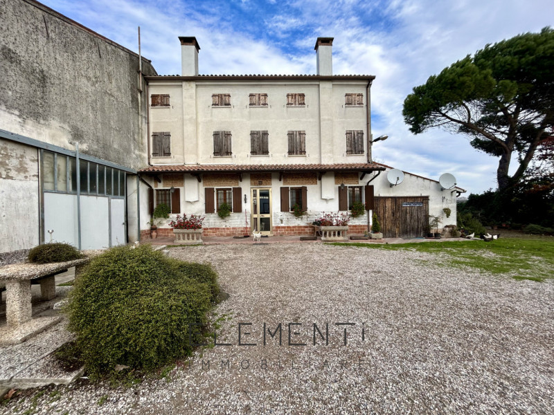 Immagine 19 di Casa indipendente in vendita  in via Franzine a Villa Bartolomea