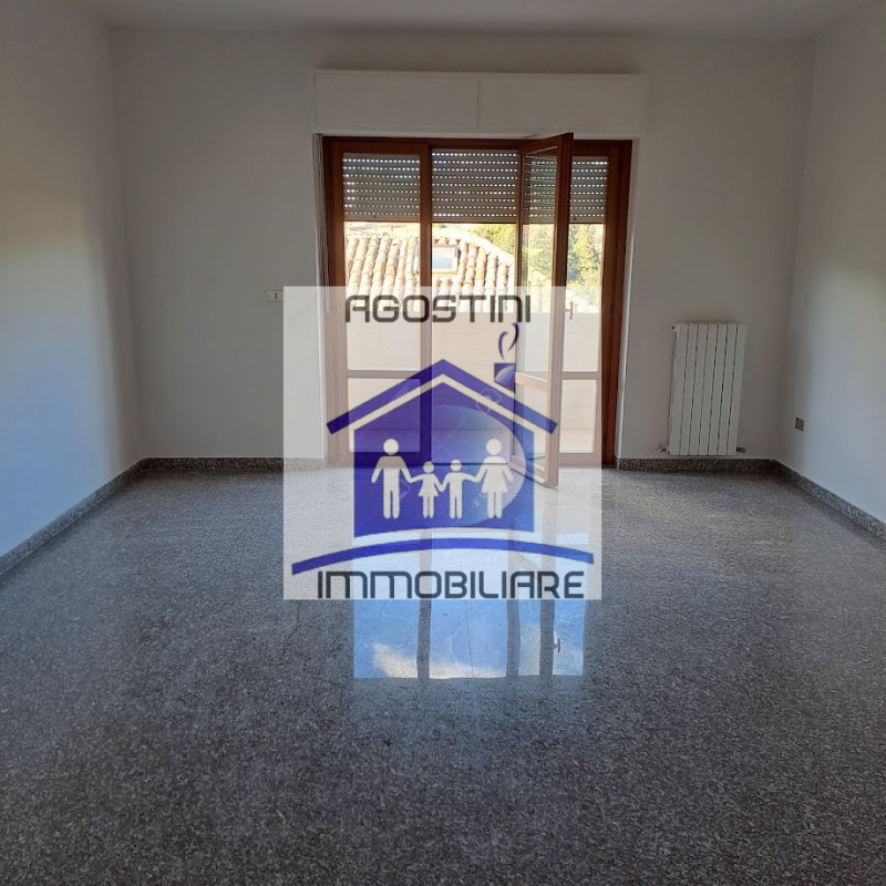 Immagine 1 di Appartamento in vendita  a Ascoli Piceno