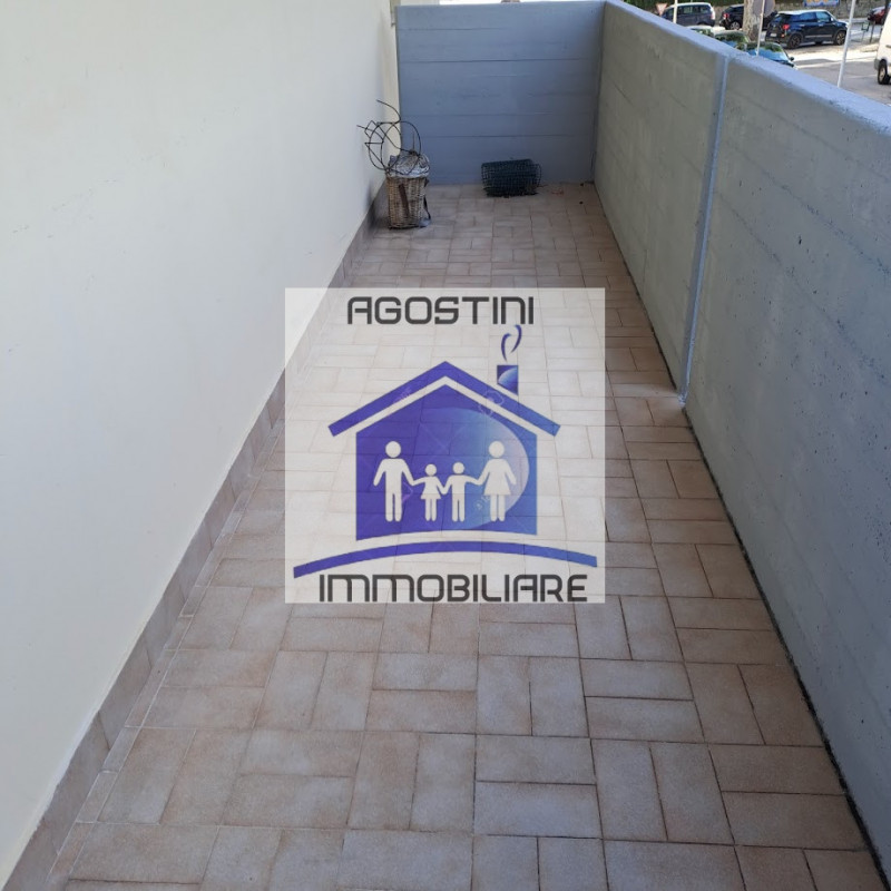 Immagine 5 di Appartamento in vendita  a Ascoli Piceno