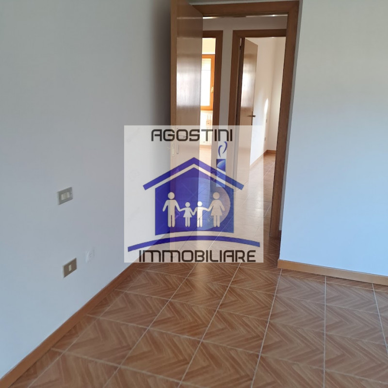 Immagine 27 di Appartamento in vendita  a Ascoli Piceno