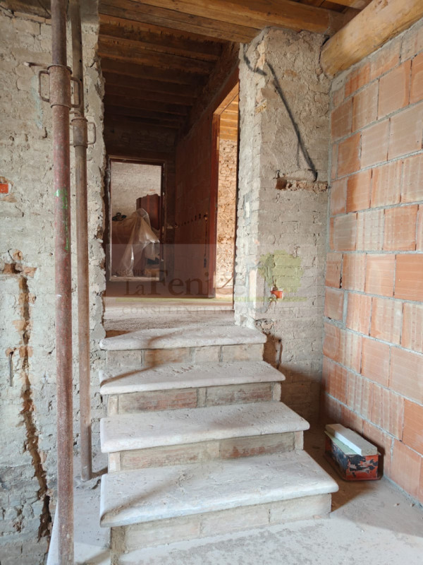 Immagine 16 di Rustico / casale in vendita  in strada villa a Castel Goffredo