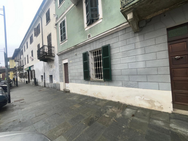 Immagine 14 di Negozio in affitto  in Piazza Vittorio Emanuele 18 a San Benigno Canavese