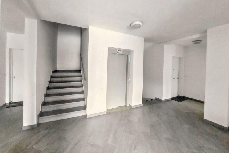 Immagine 2 di Appartamento in vendita  in Via Vittorio De Sica, N. 5-7 a Fiumicino